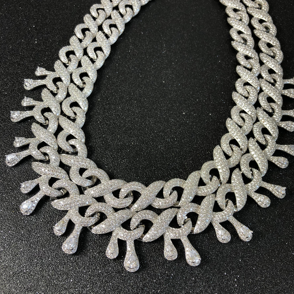 water drop chain - RIGHTOUTFIT