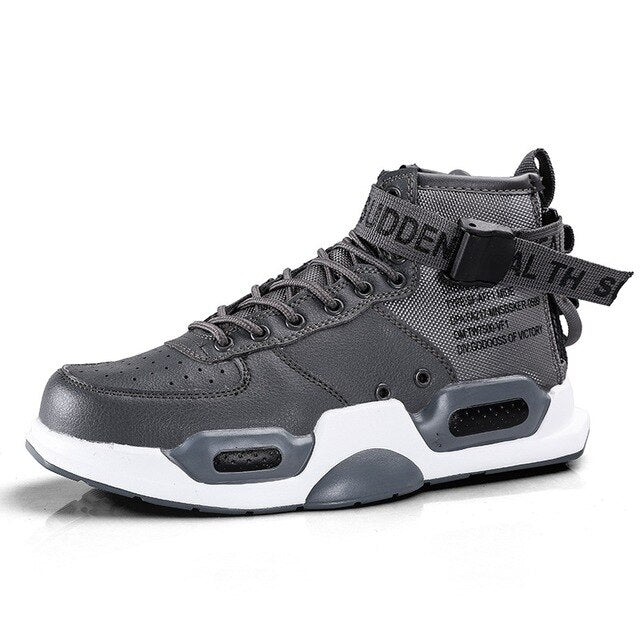 Essence Sneaker - RIGHTOUTFIT