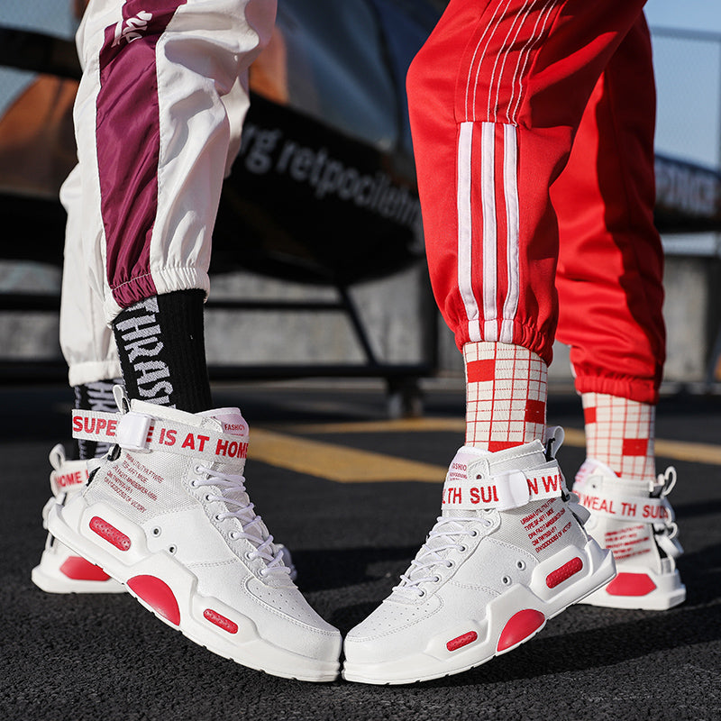 Essence Sneaker - RIGHTOUTFIT