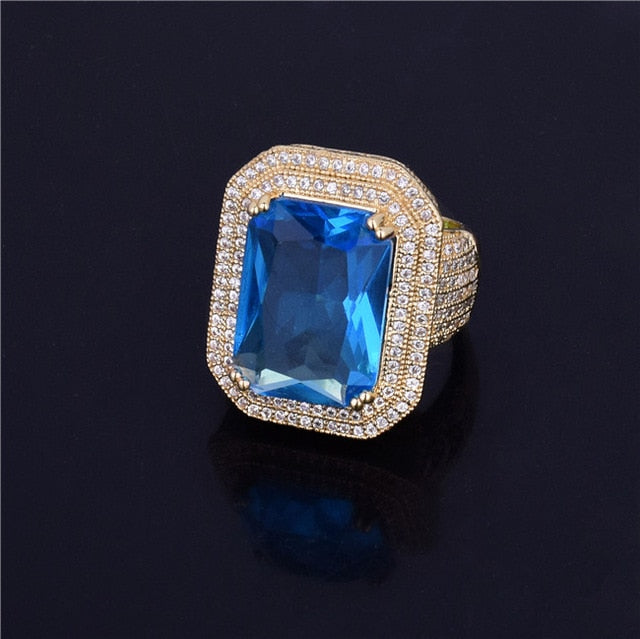 Gem Iced Ring - RIGHTOUTFIT