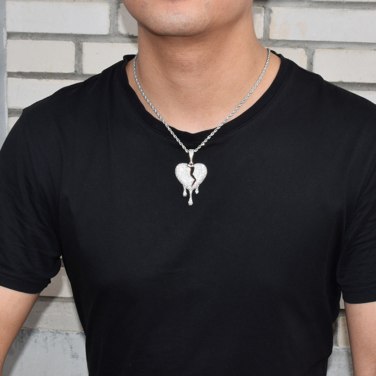 Drip Heart Pendant with Chain - RIGHTOUTFIT