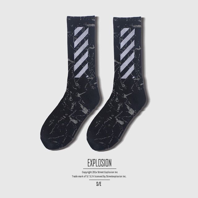 Slash Striped Socks - RIGHTOUTFIT