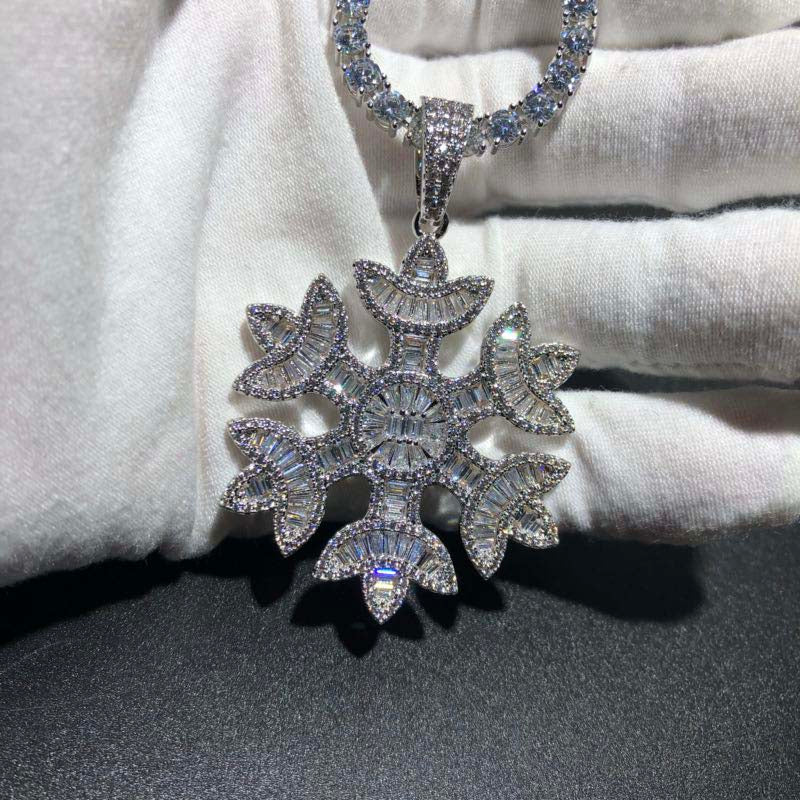 Snowflake pendant - RIGHTOUTFIT