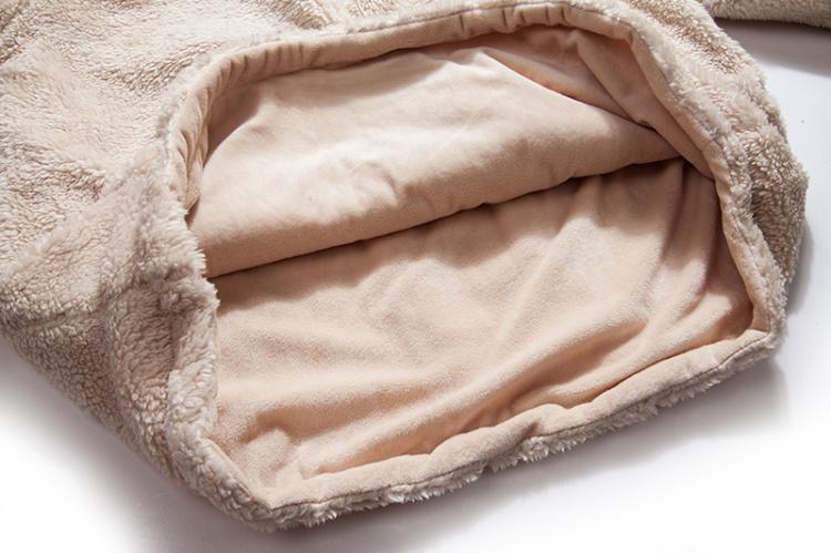 Plush hoodie - RIGHTOUTFIT