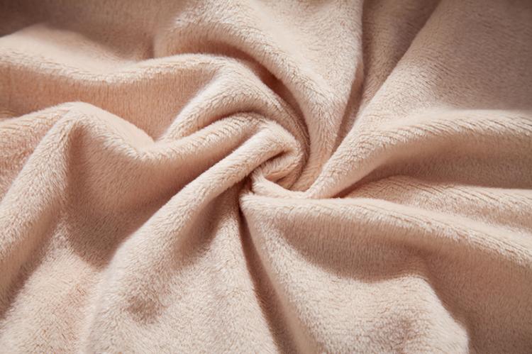 Plush hoodie - RIGHTOUTFIT