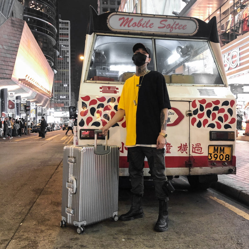 Two color letter T-shirt - RIGHTOUTFIT