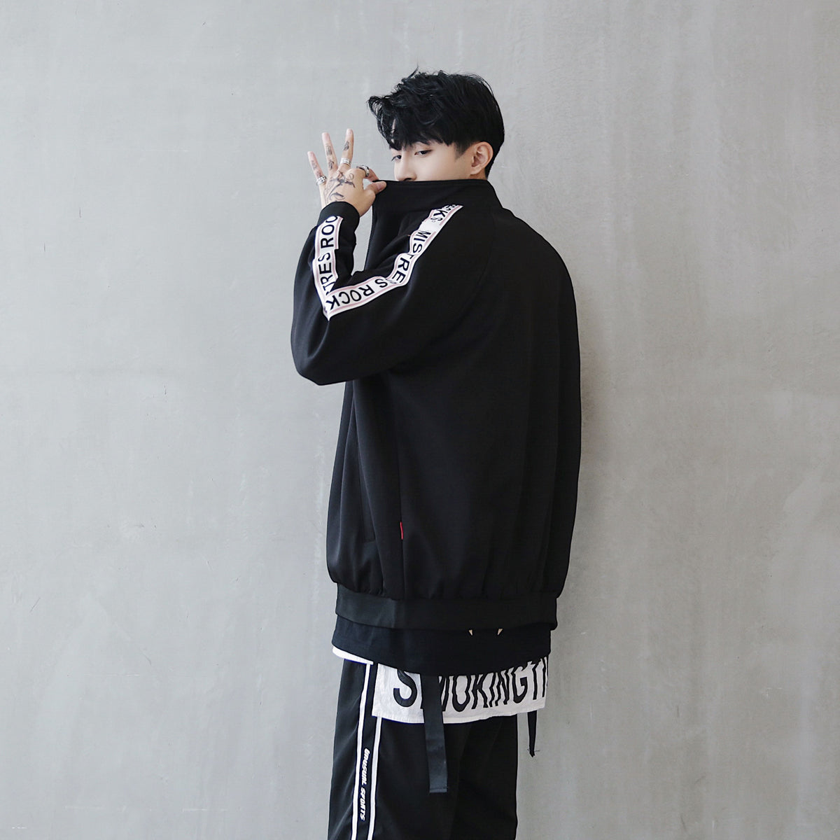 Arrival Bomber Jacket - RIGHTOUTFIT