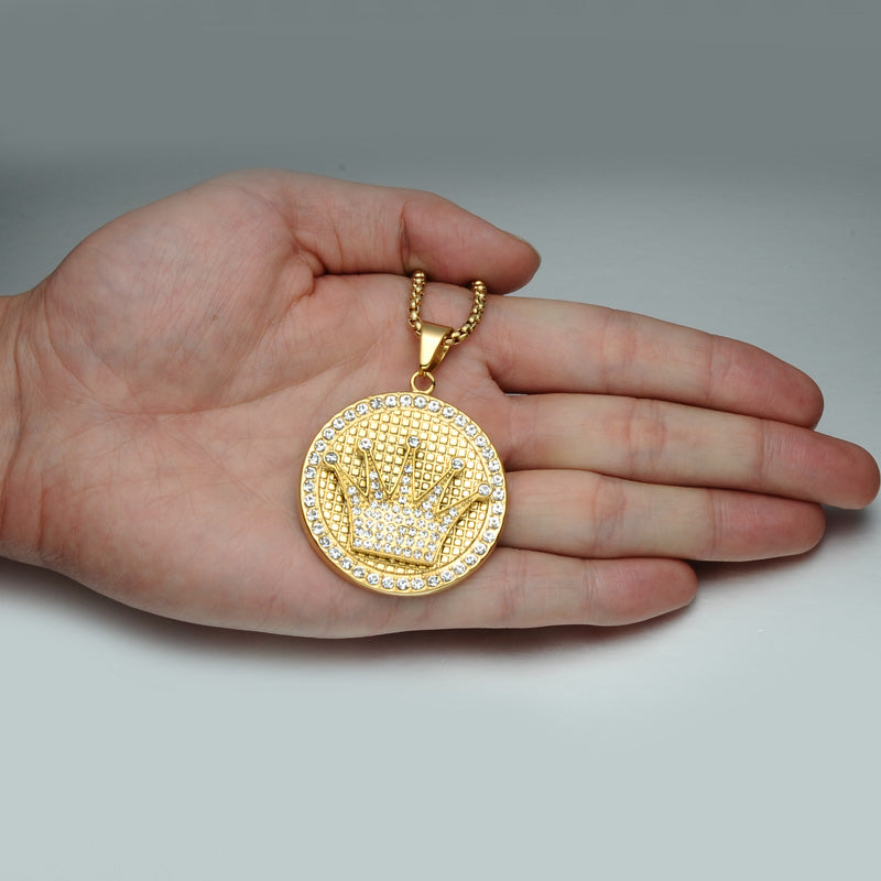 Iced out Zirconia Crown Necklaces - RIGHTOUTFIT