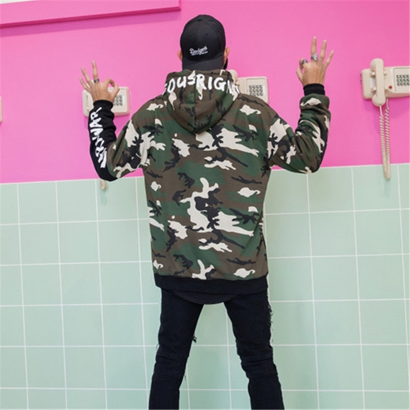 Log Hoodie - RIGHTOUTFIT