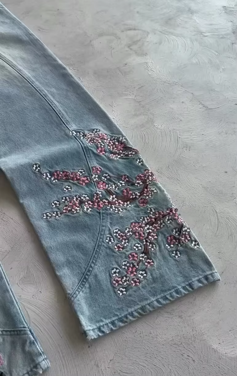 Vintage Cherry Blossom Black Knight Embroidery Jeans